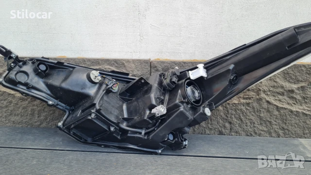 Фар Toyota CH-R 16-19г десен , снимка 6 - Части - 50948456