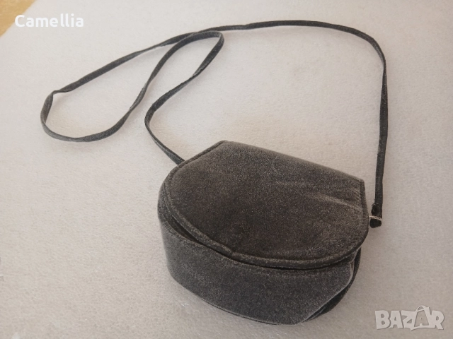 Дамска малка чантичка 