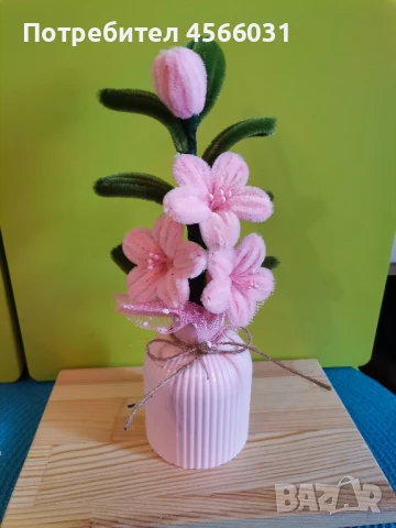 Керамична кашпа с цвете, снимка 7 - Изкуствени цветя - 51381420