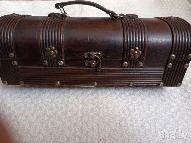 Дамска чанта тип сандъче, снимка 3 - Чанти - 49651205