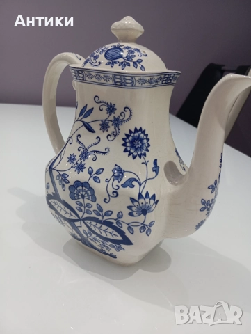 Стар порцеланов чайник маркиран , снимка 13 - Прибори за хранене, готвене и сервиране - 52553088