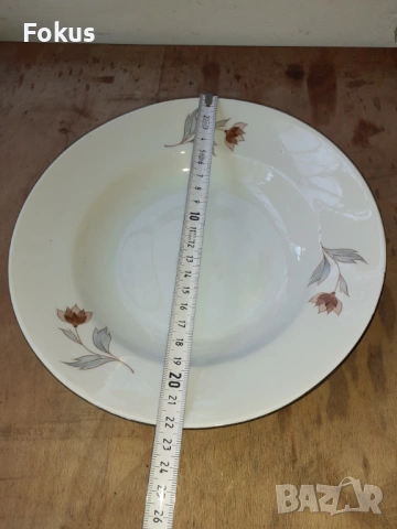Български порцелан чиния цветя, снимка 5 - Антикварни и старинни предмети - 53267770