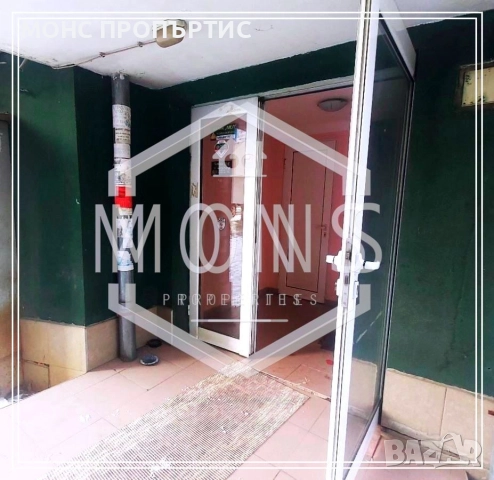 Два жилищни имота с общ вход  в центъра на гр. Горна Оряховица, снимка 3 - Апартаменти - 52132990