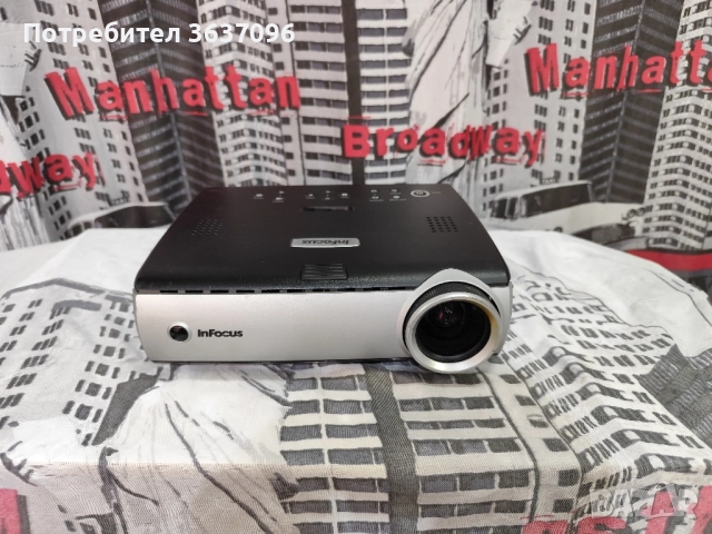 Мултимедиен проектор InFocus 