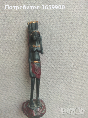 Красива статуетка 