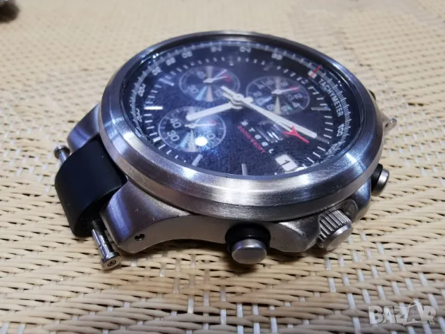 Часовник GUESS STEEL, снимка 6 - Мъжки - 49729417