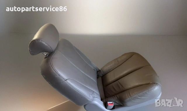 Задна лява седалка втори ред кожена сива за KIA Carnival (2006–2012)