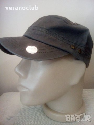 Шапки с малка козирка, снимка 7 - Шапки - 32806768