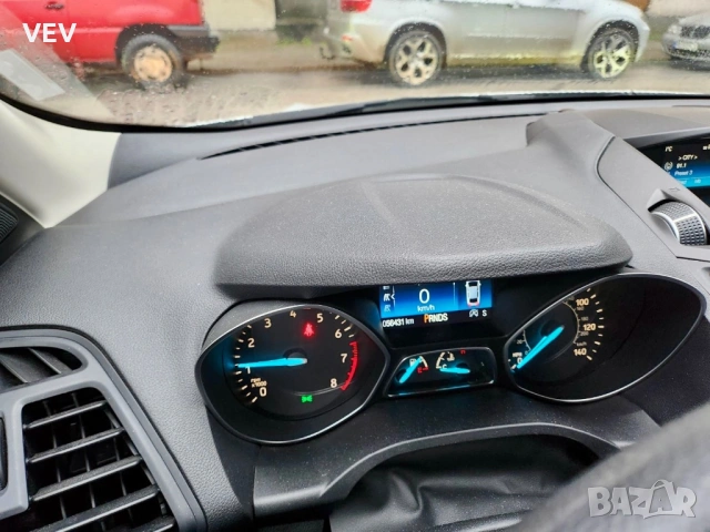 Ford Escape 2018, снимка 8 - Автомобили и джипове - 53426202