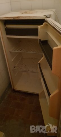 Хладилник, снимка 2 - Хладилници - 33165908