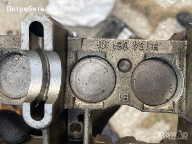 Капак клапани цилиндрова глава mercedes sprinter 2.2cdi w906 OM646  15406130, снимка 4 - Части - 43805424