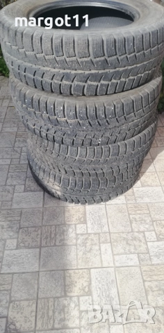 4бр.зиимни гуми /215,65,16 грайфер 8 мм ДОТ2020г