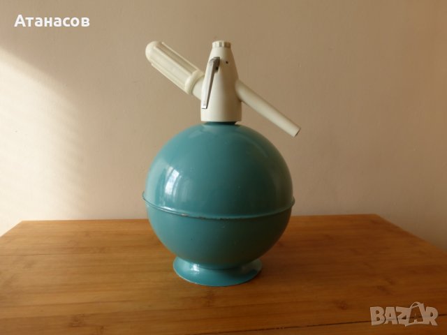 Руски сифон за газирана вода, снимка 1 - Антикварни и старинни предмети - 32856319