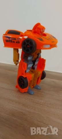Трансформерс - спортна кола и робот 2 в 1, снимка 4 - Коли, камиони, мотори, писти - 38287593