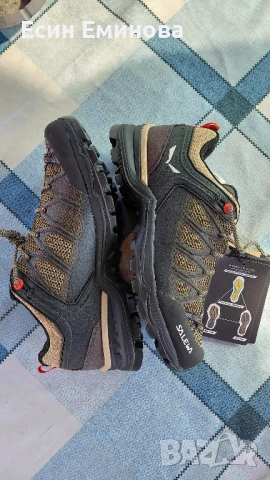 Дамски туристически обувки Salewa WS MTN Trainer Lite – Quicksand/Black (7209) , снимка 2 - Спортна екипировка - 51377848