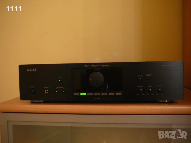 AKAI AM-3000