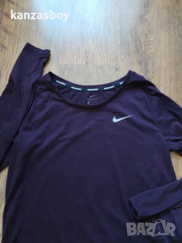 NIKE - страхотна дамска блуза С , снимка 2 - Блузи с дълъг ръкав и пуловери - 49425259