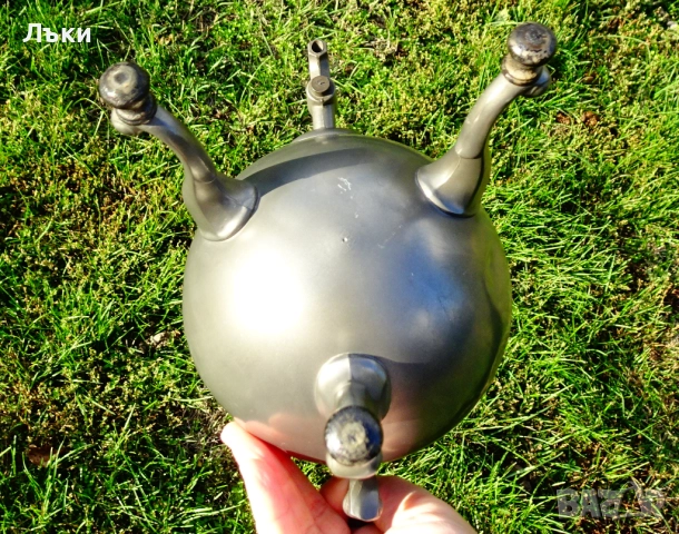 Калаен диспенсър за вино,ракия,чай,2 л.,1.1 кг. , снимка 12 - Антикварни и старинни предмети - 52280941