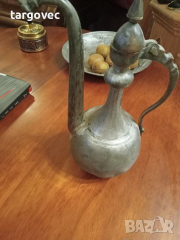 Прекрасен 200-годишен ибрик, снимка 2 - Антикварни и старинни предмети - 40584081