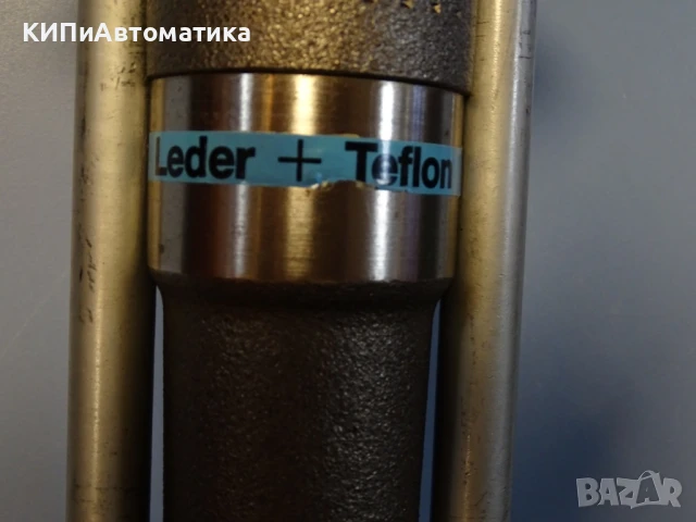 високонапорна бутална помпа за безвъздушно боядисване Wagner 28-40 High Pressure Piston Pump, снимка 3 - Резервни части за машини - 50909578