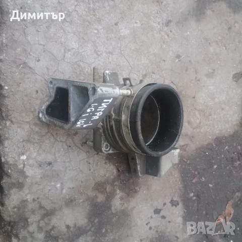 Въздуховод + Фланец За Опел Тигра 1.6И 16В 1997г. / Opel Tigra 1.6I 16V 1997y