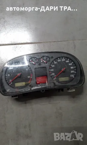 Табло уредно за Фолксваген Голф 4