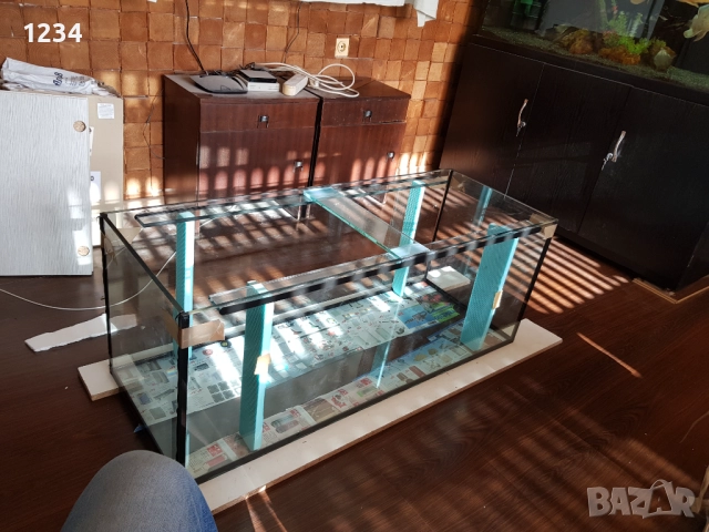 Продавам Аквариум , снимка 4 - Аквариуми - 52897654