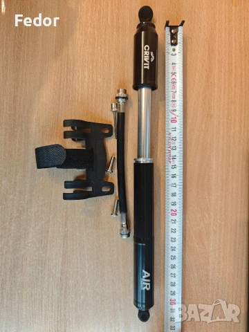 Помпа за велосипедни гуми Crivit, снимка 6 - Аксесоари за велосипеди - 53323376