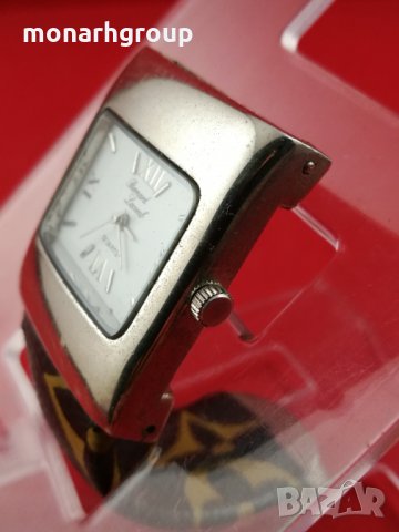 Часовник Bernard Lacomb/счупена гривна/, снимка 3 - Дамски - 16178086