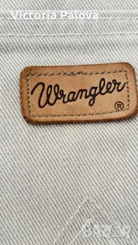 Светлобежови  прави дънки WRANGLER  оригинал, снимка 9 - Дънки - 49267970