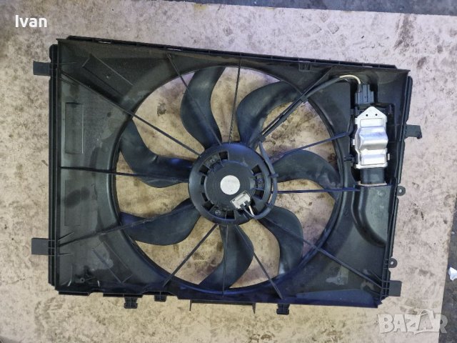 Перка мерцедес CLA /GLA/A/B, снимка 2 - Части - 39329403