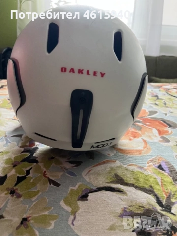 OAKLEY ОУКЛИ ски/сноуборд каска за екстремни спортове размер 59-63см 199лв, снимка 3 - Зимни спортове - 52409049