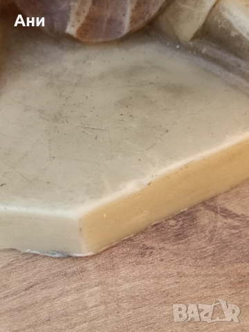 ВОСЪЧНА фигура на Мадона с младенеца, снимка 7 - Статуетки - 52584697