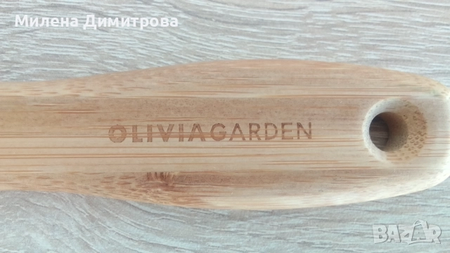 Оригинална бамбукова четка Olivia Garden, снимка 2 - Продукти за коса - 50786415