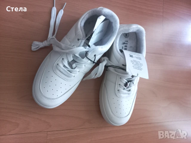 TERRANOVA дамски/детски маратонки, бели, нови с етикет, снимка 4 - Детски маратонки - 47215789