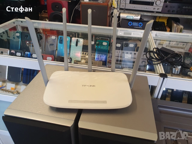 Рутер TP-Link Archer C60 В отлично техническо и визуално състояние. С кабел и адаптер., снимка 4 - Рутери - 51963149
