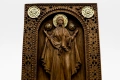 Позлатена релефна икона на Пресветата Майка Богородица, дъб, снимка 6