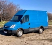 Iveco Daily Климатик* Седалка на килограми* Сервизна история, снимка 3