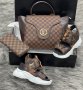 Дамска чанта портфейл и сандали Louis Vuitton код 112, снимка 1 - Сандали - 33606575