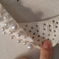 Полуполо с перли размер M/L, снимка 2 - Блузи с дълъг ръкав и пуловери - 43868219