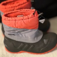 Adidas Primaloft Апрески, снимка 1 - Бебешки боти и ботуши - 39592666