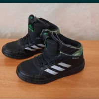 Adidas-Много Запазени, снимка 16 - Детски маратонки - 36490481