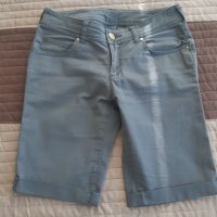 ARMANI JEANS Оригинални, къси панталони , снимка 2 - Къси панталони и бермуди - 37474203