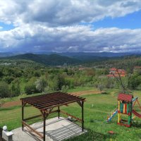 Къща за гости "Мели", Габрово с джакузи и панорамен изглед към Стара планина, снимка 12 - Почивки на планина - 33509175