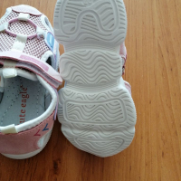 Детски спортни сандалети за момиче. , снимка 4 - Детски сандали и чехли - 36566725