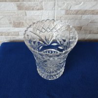 Голяма немска кристална ваза с орнаменти - 18см, снимка 2 - Антикварни и старинни предмети - 37441067