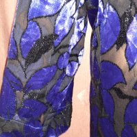 XL/XXL Черен халат на релефни лилави листа , снимка 6 - Нощници - 39857169