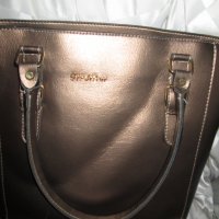 Нова дамска чанта ,златист цвят, снимка 6 - Чанти - 34916617