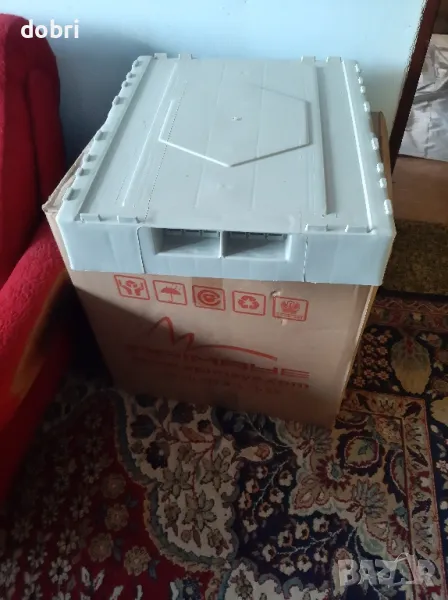 Пласмасов капак за кошер , снимка 1