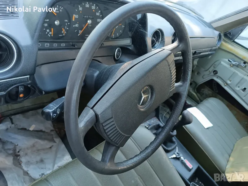 Волан за Мерцедес 123 , снимка 1